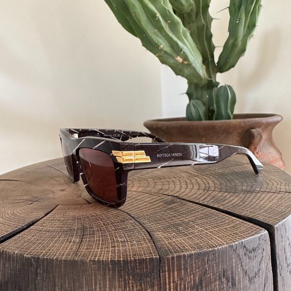 Bottega Veneta Rose Sunglasses main image 16